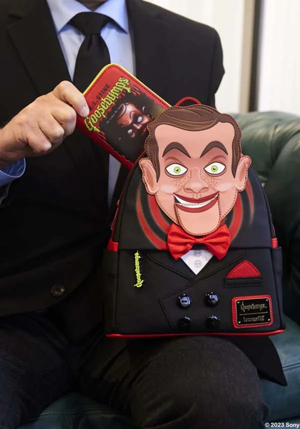 Goosebumps: Book Cover | ZIP WALLET